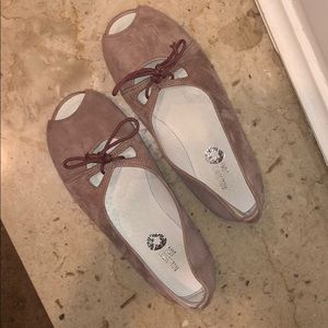 Designer Boutique suede 🌹 rose pink girls shoes